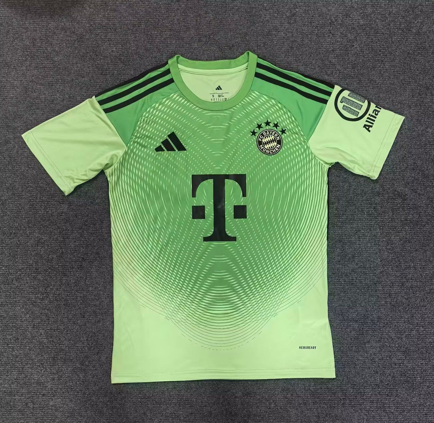 25/26 Bayern Munich Goalkeeper