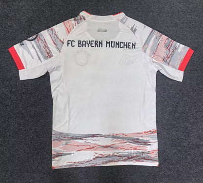 25/26 Bayern Munich Away