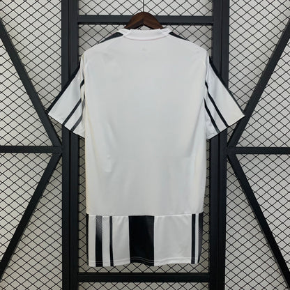 25/26 Juventus Home