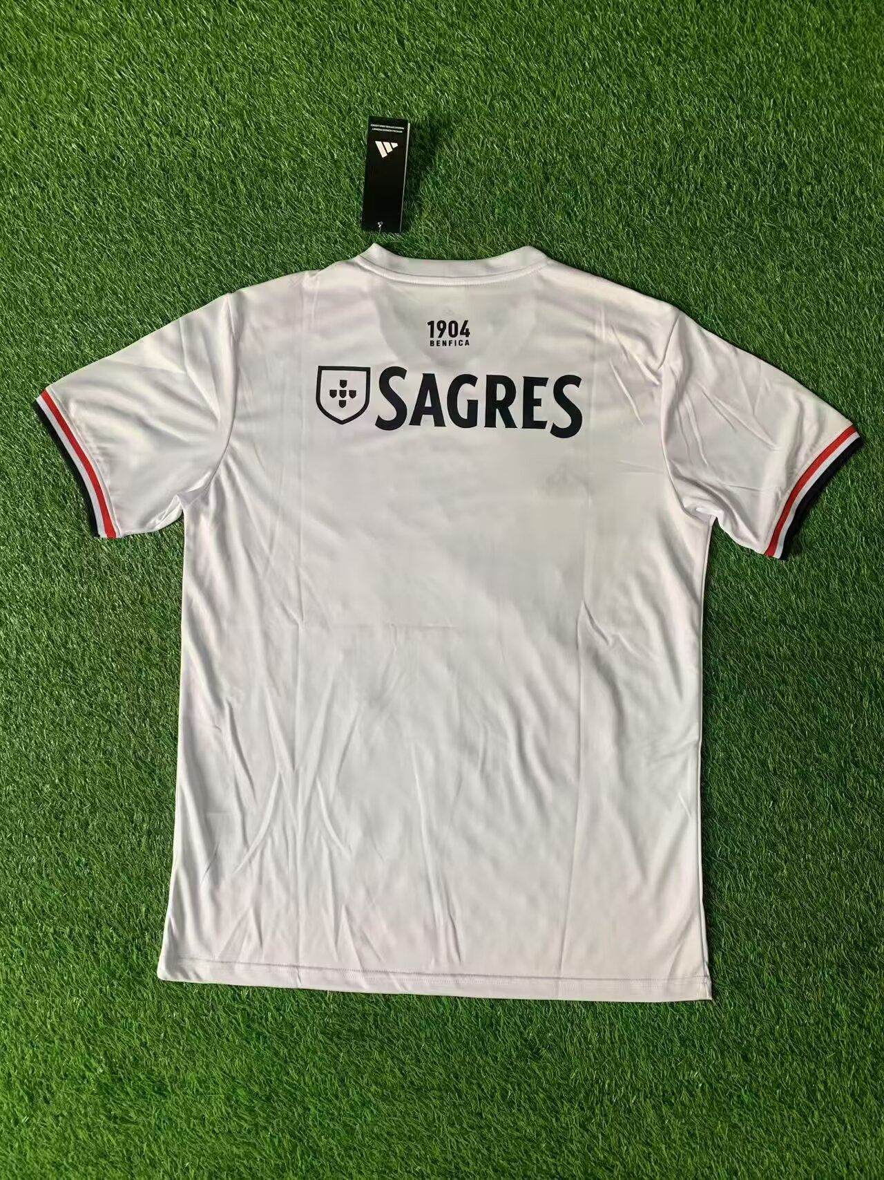 25/26 Benfica Away