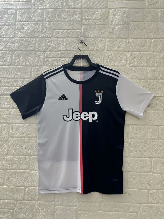 19/20 Juventus Home