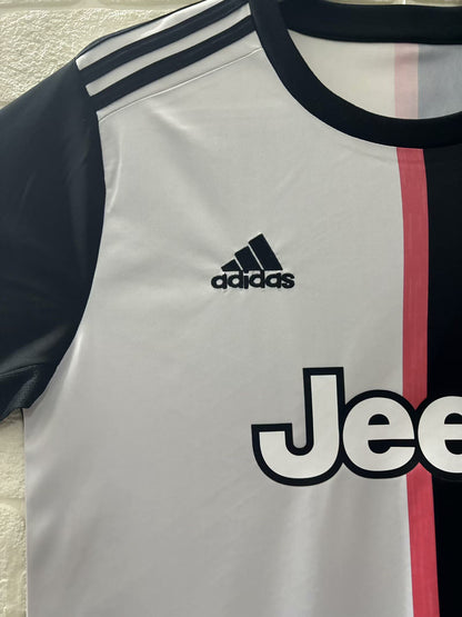 19/20 Juventus Home