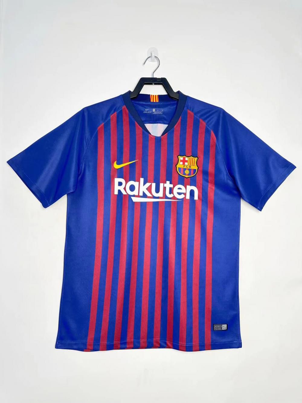 18/19 Barcelona Home