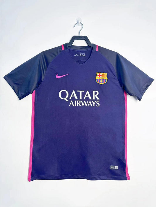 16/17 Barcelona Away
